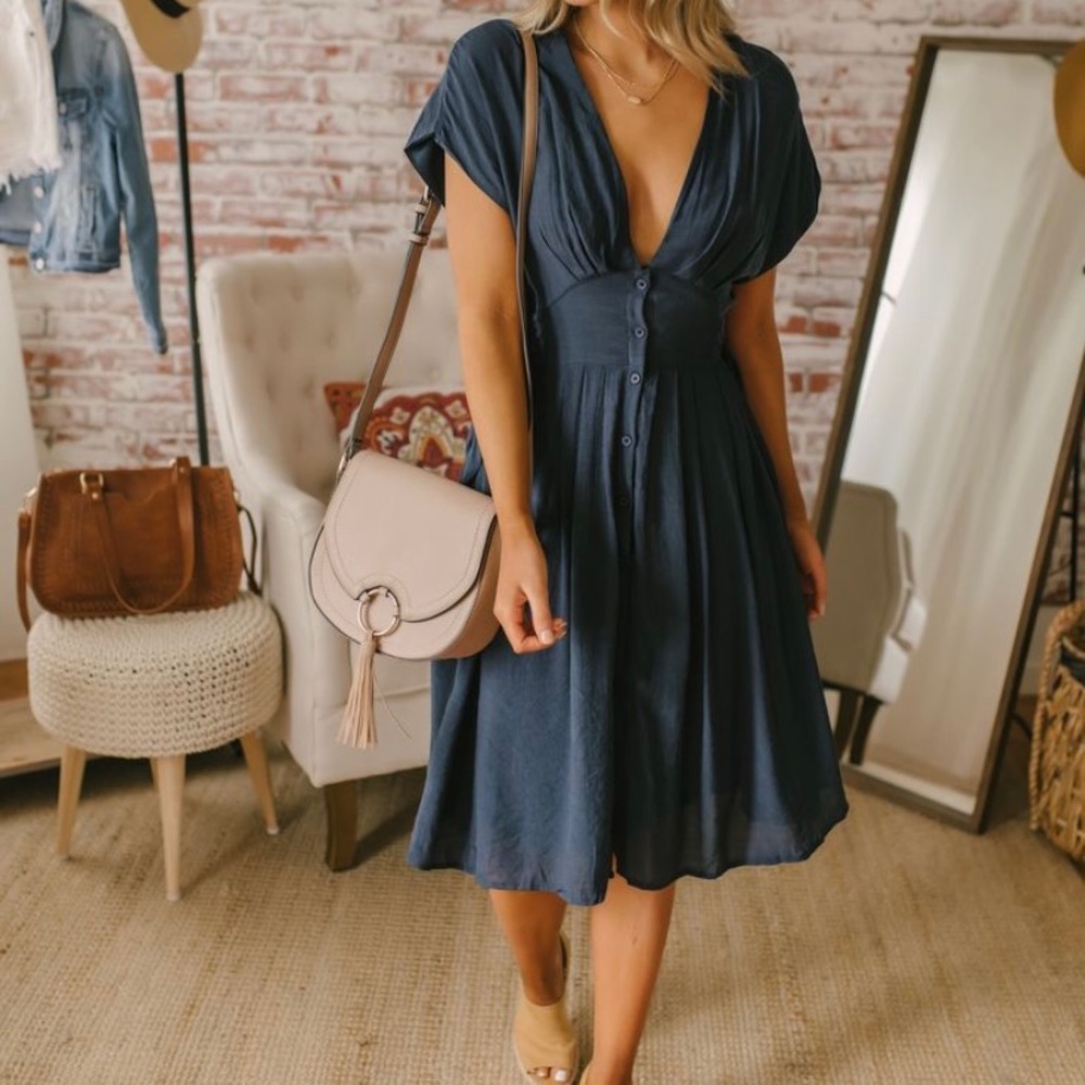 Magnolia Boutique- Button Down Empire Dress